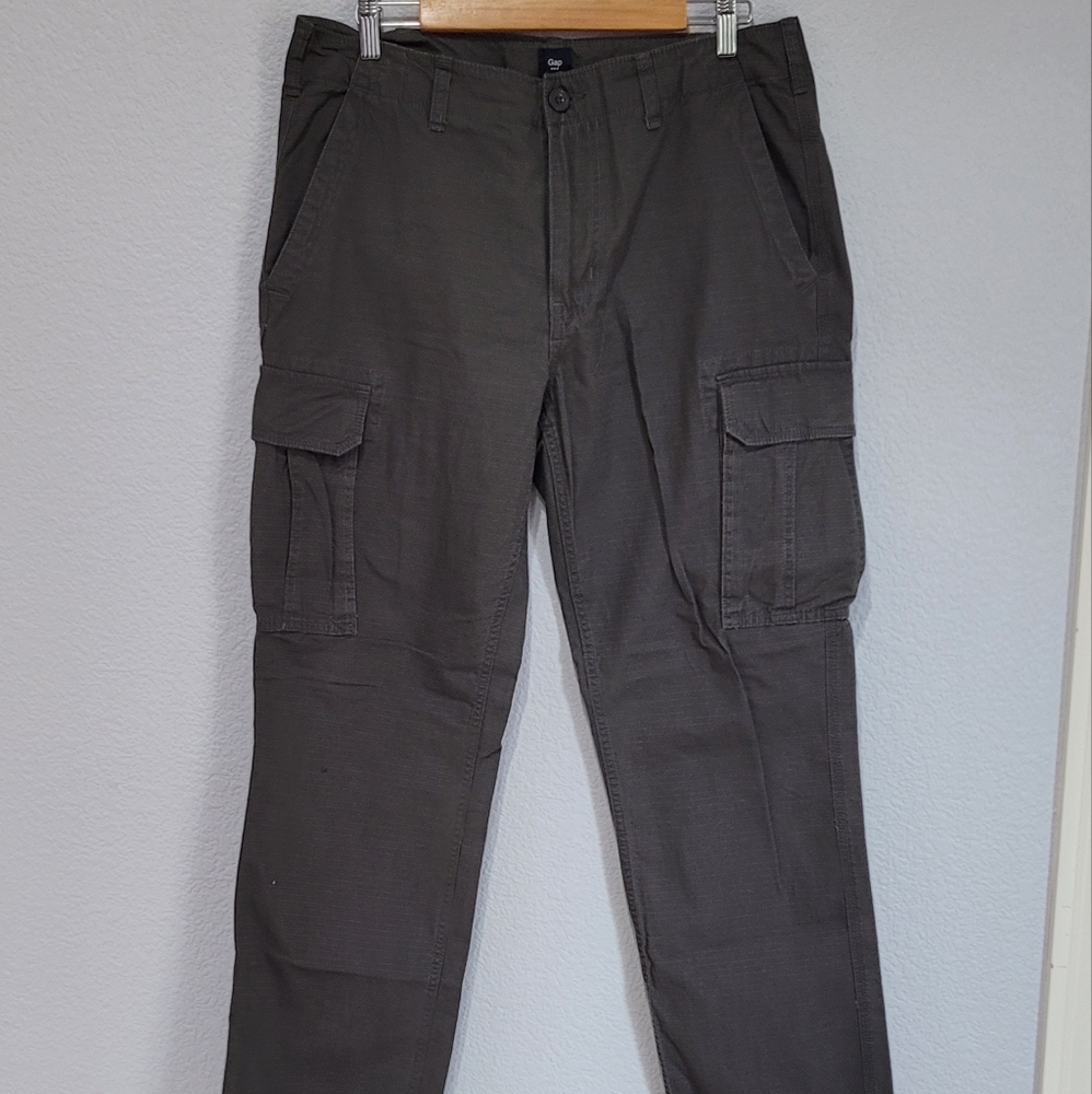 Gap cargo pants- men's 34x34